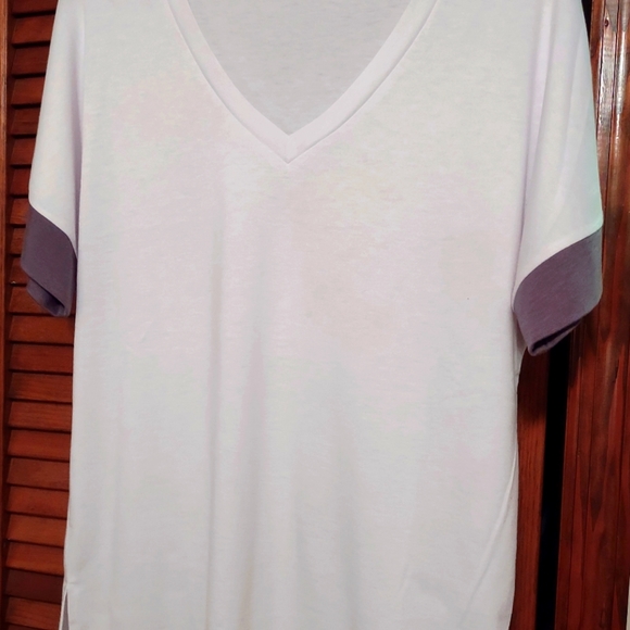 Women's white blouse with gray sleeves - Picture 1 of 4